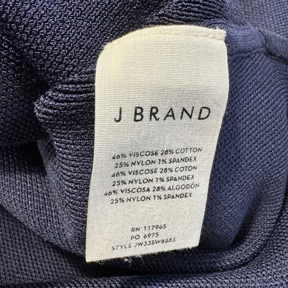 J BRAND Navy Blue Luxury Heavy Ribbed Knit Pullover Top Size M High-End Weight - Picture 4 of 5